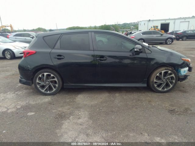 JTNKARJE7JJ555653 Toyota COROLLA IM