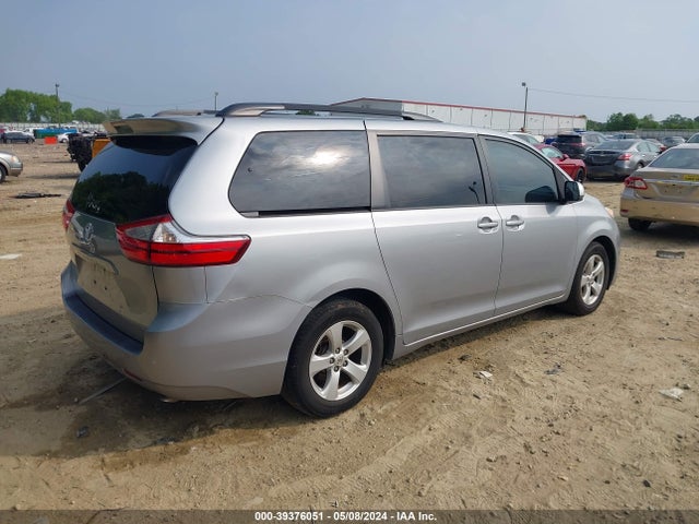 Toyota Sienna Le 8 Passenger 2015 5TDKK3DC3FS668227 Image 4