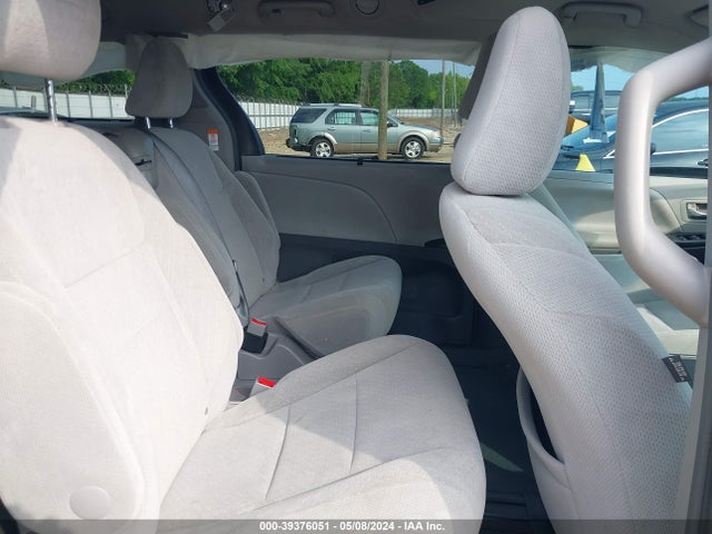 Toyota Sienna Le 8 Passenger 2015 5TDKK3DC3FS668227 Image 8