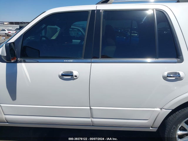 Ford Expedition Limited 2016 1FMJU1KT5GEF11864 Image 15