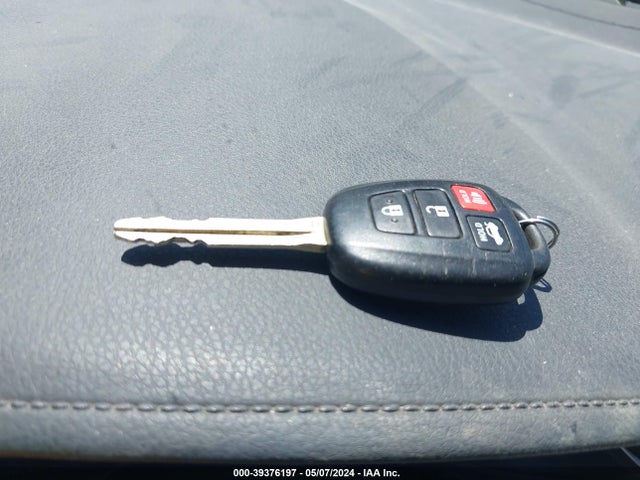 Toyota Corolla Le Plus 2015 5YFBURHEXFP179499 Image 11