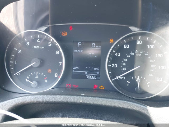 KMHD74LF9JU664937 Hyundai ELANTRA SE