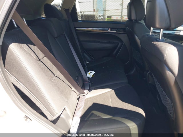 KIA SORENTO LX 2015 5XYKT3A61FG591396 Image 8
