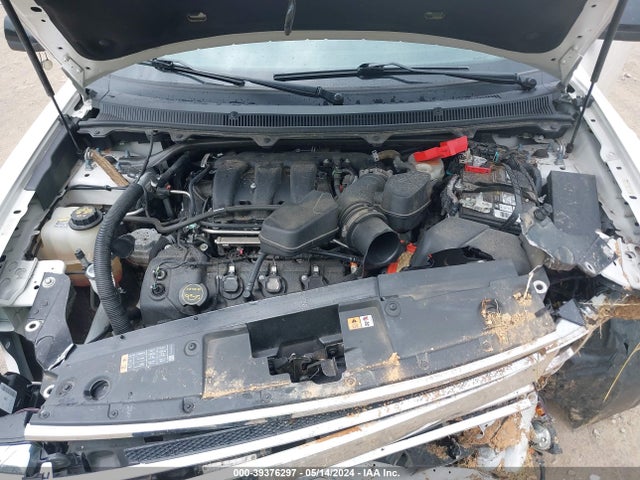 Ford FLEX SEL 2018 2FMHK6C8XJBA10435 Image 10