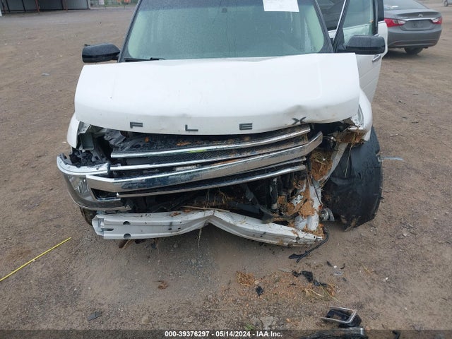 Ford FLEX SEL 2018 2FMHK6C8XJBA10435 Image 6