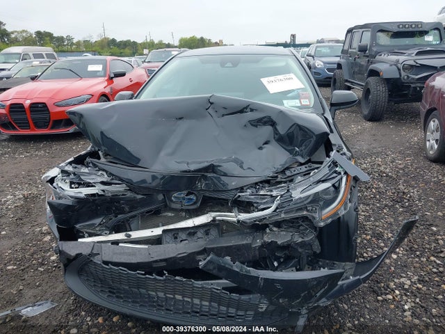 Toyota Corolla Hybrid Le 2021 JTDEAMDE5MJ000950 Image 12