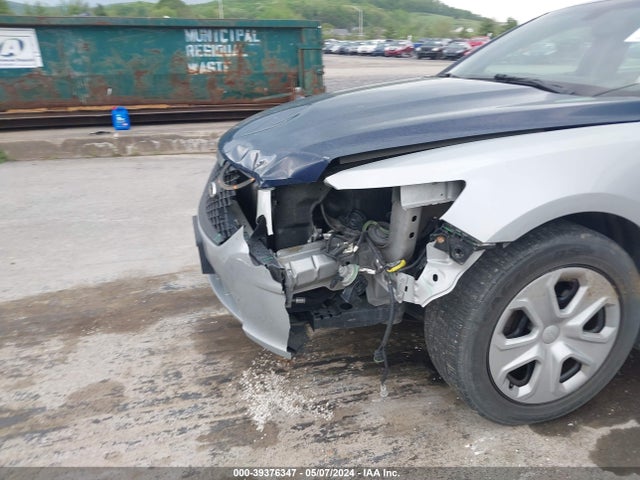 Ford Police Interceptor 2015 1FAHP2MK0FG162206 Image 18