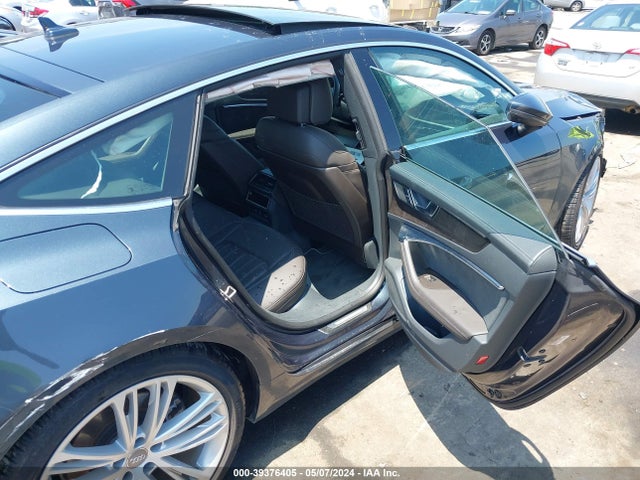 Audi A7 55 Premium 2019 WAUS2AF29KN106242 Image 8
