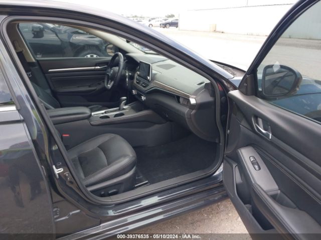 1N4BL4EV3KC195420 Nissan Altima 2.5 Sl