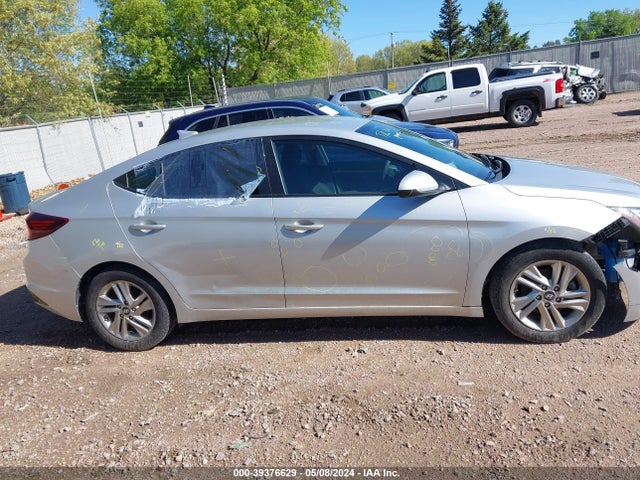 Hyundai ELANTRA SEL 2019 5NPD84LF3KH431245 Image 13