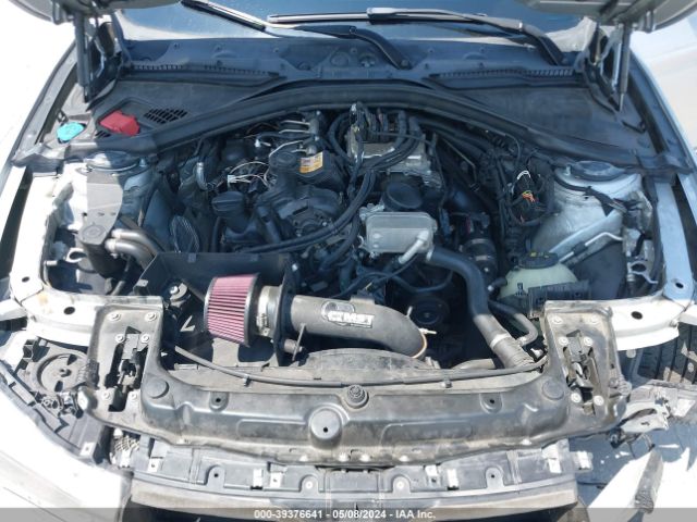 WBA8A9C39HK864889 BMW 320i