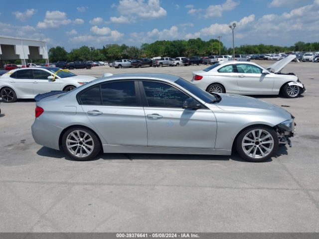 WBA8A9C39HK864889 BMW 320i