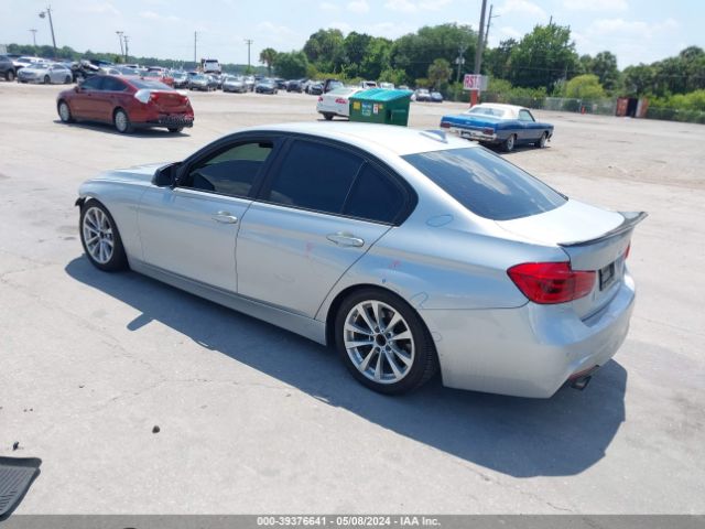 WBA8A9C39HK864889 BMW 320i