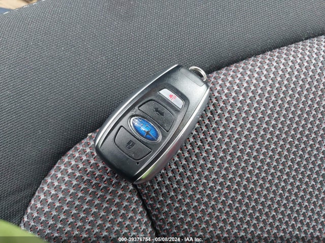 JF1GUHHC4R8305537 Subaru Impreza Rs 5-door