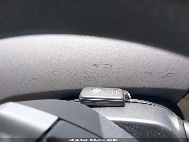 Toyota Prius Two 2015 JTDKN3DU8F1950926 Image 11