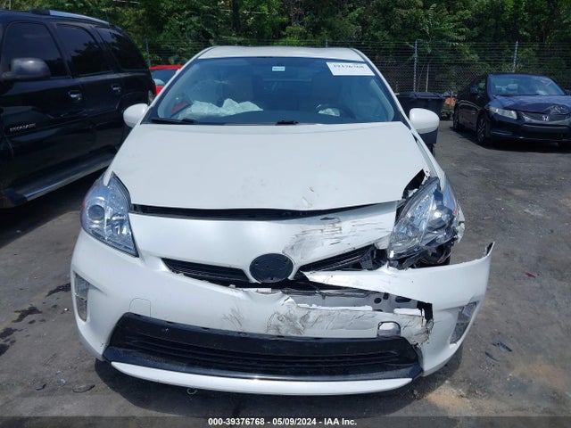 Toyota Prius Two 2015 JTDKN3DU8F1950926 Image 12