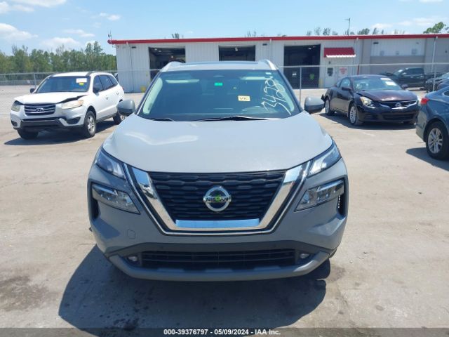 5N1AT3CA7MC683428 Nissan Rogue Sl Fwd