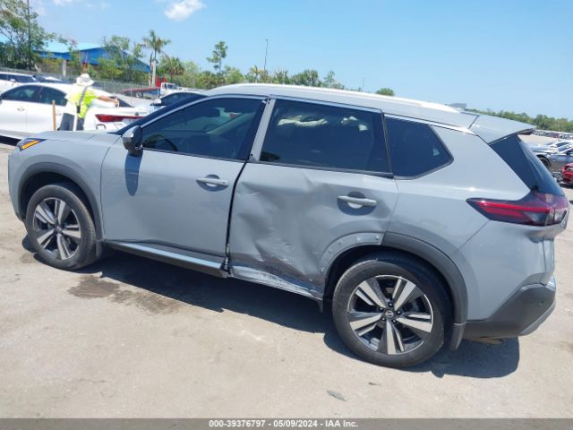 5N1AT3CA7MC683428 Nissan Rogue Sl Fwd
