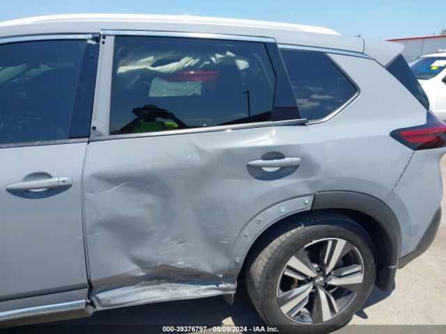5N1AT3CA7MC683428 Nissan Rogue Sl Fwd