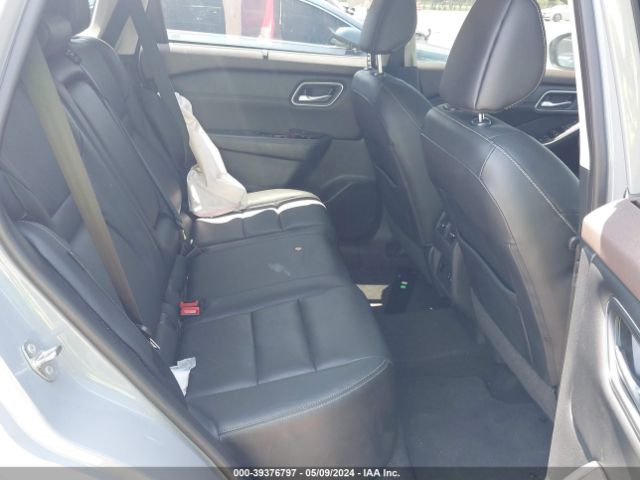 5N1AT3CA7MC683428 Nissan Rogue Sl Fwd