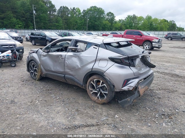 Toyota C-HR XLE 2019 NMTKHMBX2KR067930 Image 3
