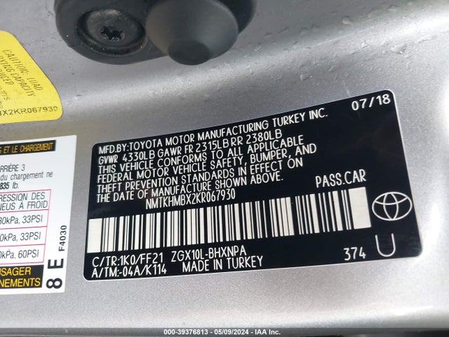 Toyota C-HR XLE 2019 NMTKHMBX2KR067930 Image 9