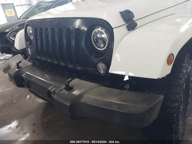 1C4BJWDG8FL743237 Jeep Wrangler Unlimited Willys Wheeler