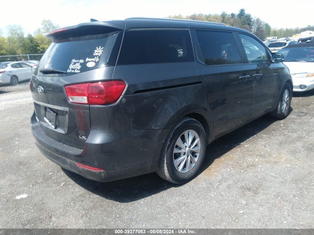 KIA SEDONA LX 2017 KNDMB5C13H6238916 Image 4