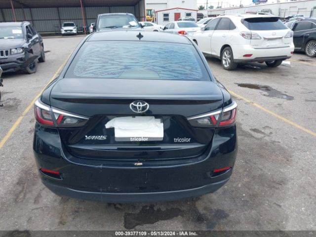 3MYDLBYV3KY516822 Toyota YARIS LE