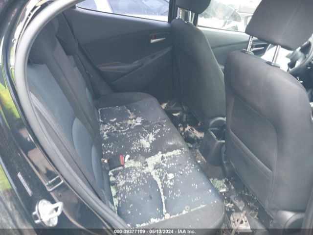 3MYDLBYV3KY516822 Toyota YARIS LE