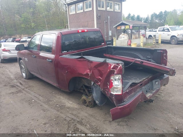 RAM 1500 Express  4x4 5'7 Box 2017 3C6RR7KT4HG523498 Image 3