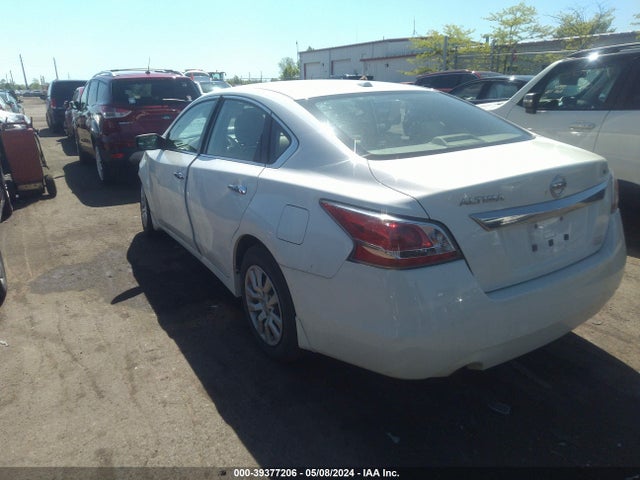 Nissan Altima 2.5 S 2015 1N4AL3AP6FC409559 Image 3