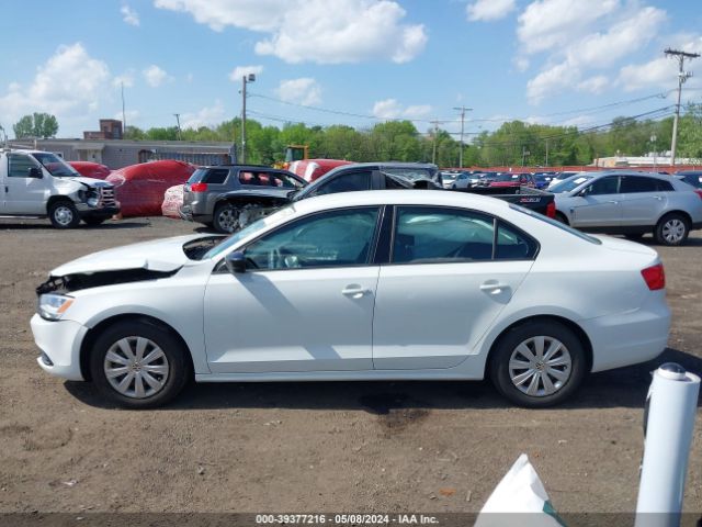 3VW2K7AJ0EM319015 Volkswagen Jetta 2.0l S