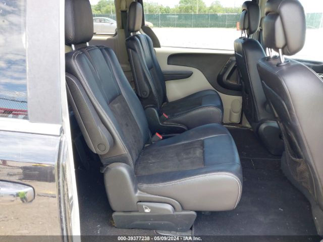 2C4RDGCG2KR545283 Dodge Grand Caravan Sxt