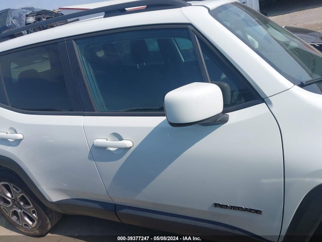 ZACCJABT2FPB34468 Jeep Renegade Latitude