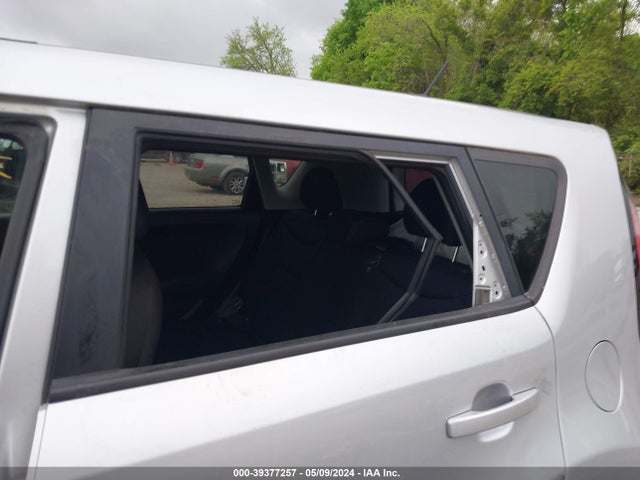 KIA Soul 2019 KNDJN2A29K7677611 Image 13