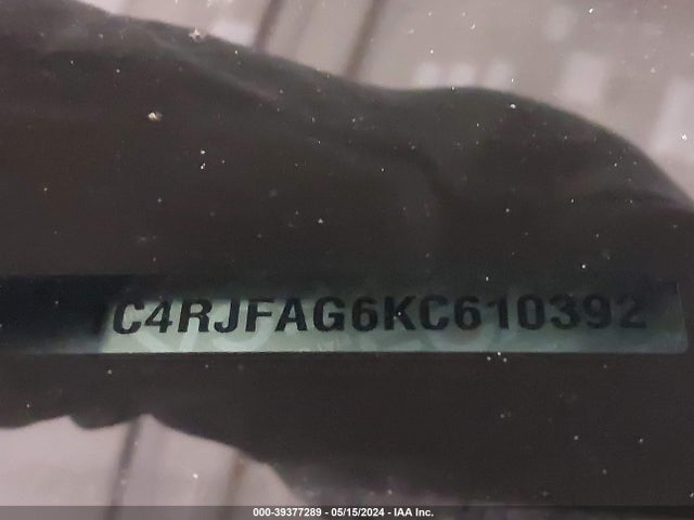 1C4RJFAG6KC610392 Jeep Grand Cherokee Altitude 4x4