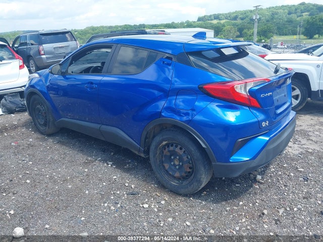 Toyota C-HR LE 2019 NMTKHMBXXKR081168 Image 3