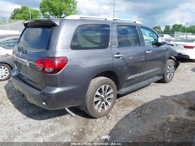 Toyota Sequoia Limited 2018 5TDJY5G14JS155979 Image 4