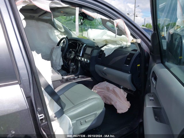 Toyota Sequoia Limited 2018 5TDJY5G14JS155979 Image 5