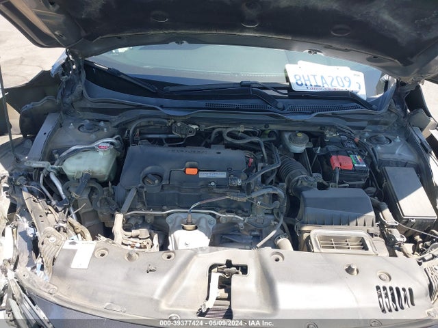 Honda Civic Lx 2018 2HGFC2F52JH601957 Image 10