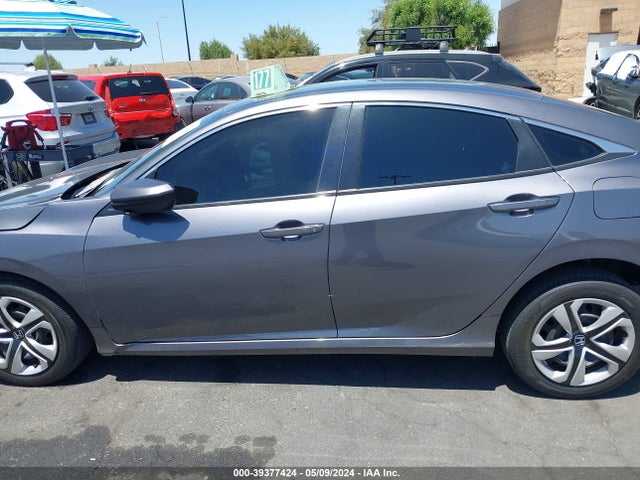 Honda Civic Lx 2018 2HGFC2F52JH601957 Image 14