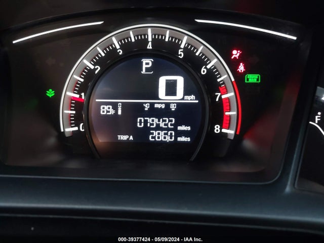 Honda Civic Lx 2018 2HGFC2F52JH601957 Image 15