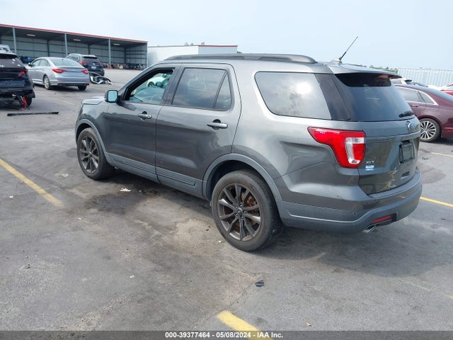 Ford EXPLORER XLT 2018 1FM5K7D80JGC22115 Image 3