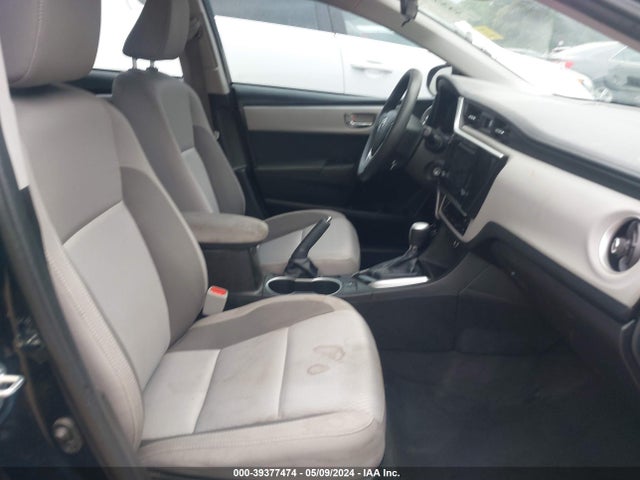 Toyota COROLLA LE 2018 5YFBURHE3JP825250 Image 5