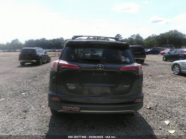 Toyota Rav4 Xle 2018 JTMWFREV2JJ170180 Image 17
