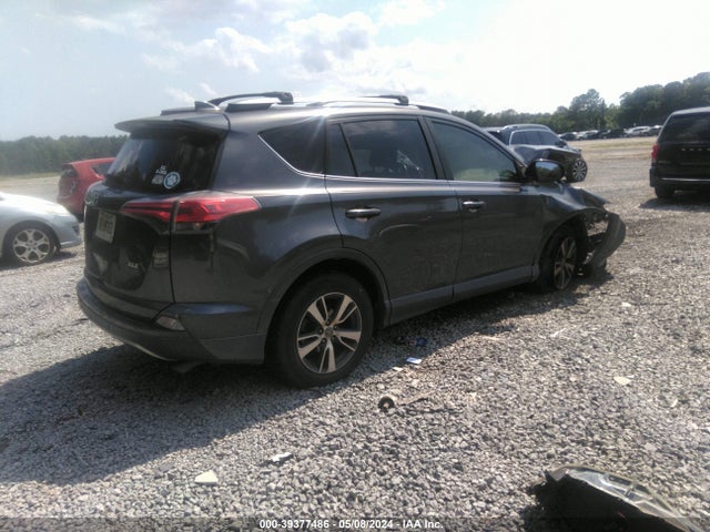 Toyota Rav4 Xle 2018 JTMWFREV2JJ170180 Image 4
