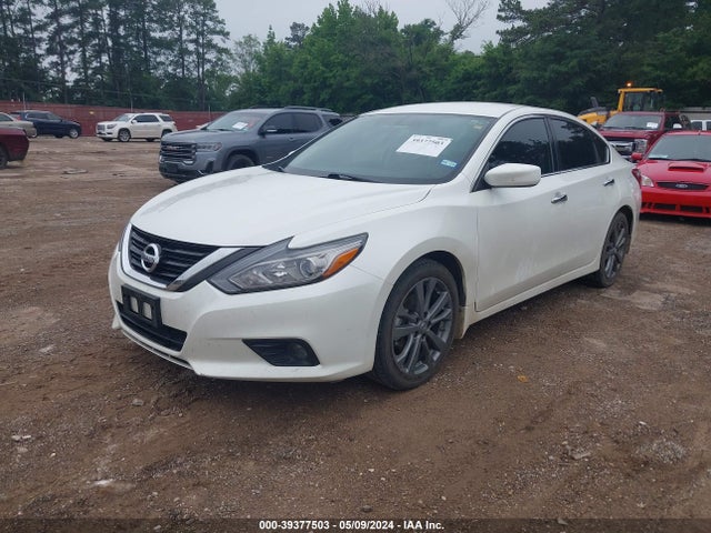 Nissan Altima 2.5 Sr 2018 1N4AL3AP8JC251086 Image 2
