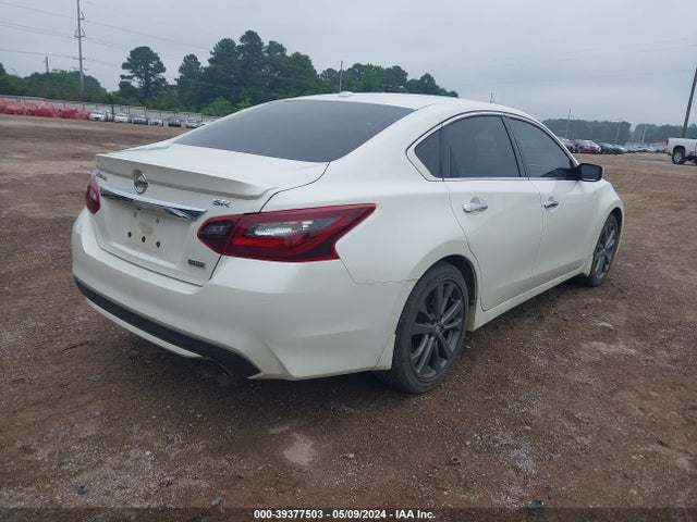 Nissan Altima 2.5 Sr 2018 1N4AL3AP8JC251086 Image 4