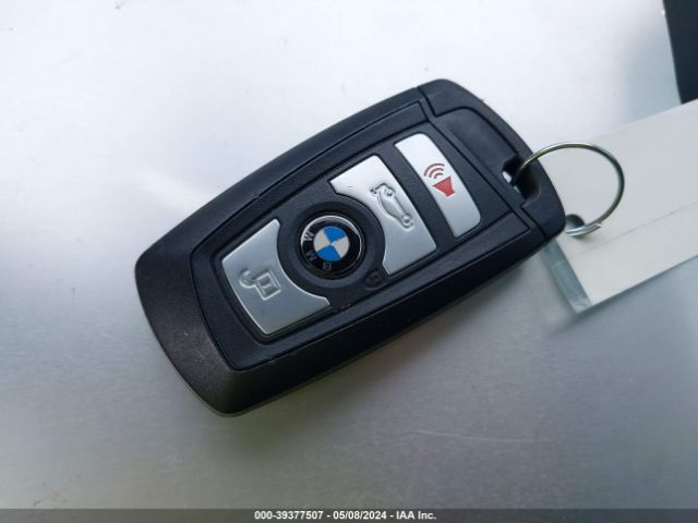 WBA8A3C51JA489512 BMW 320i Xdrive